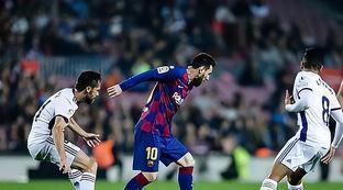 但为何屈居 但为何屈居